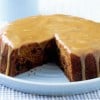 Tarta de dátiles con salsa de caramelo