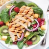 Ensalada de pollo y frutas