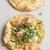 Tostada de camarones y calabacín