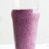 Batido de moras azules y pepino