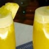 Agua de piña y albahaca