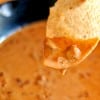 Dip de queso, con chorizo y champiñones