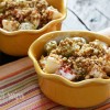 Ensalada de manzanas y uvas, con un toque de yogur