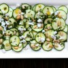 Carpaccio de calabacín, con un toque de feta