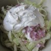 Ensalada de col con salsa ligera de yogur