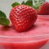Copas de fresa con gelatina