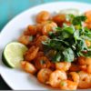 Gambas picantes con cilantro y lima