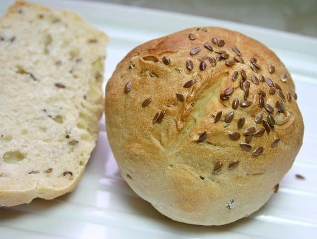 Receta de pan de espelta integral fácil y deliciosa